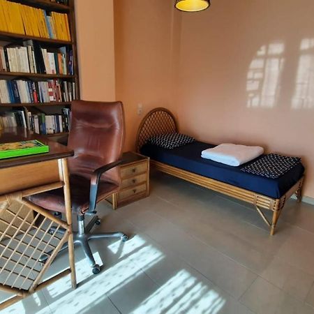 Ioannis - Zimmer mit Zugang zu Terrasse Gavrolimni Exterior foto